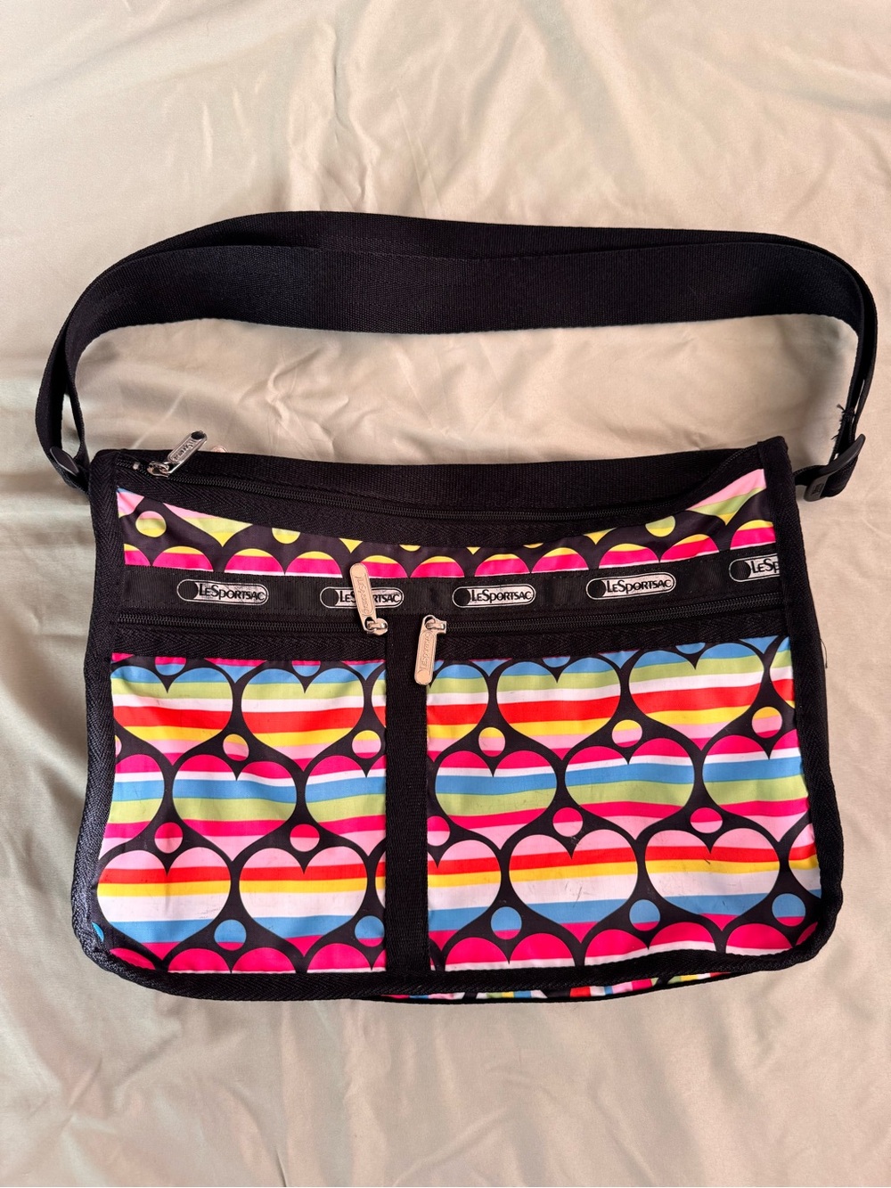 Lesportsac Deluxe Everyday Bag Expandable Multi-pocket Purse Handbag Hearts